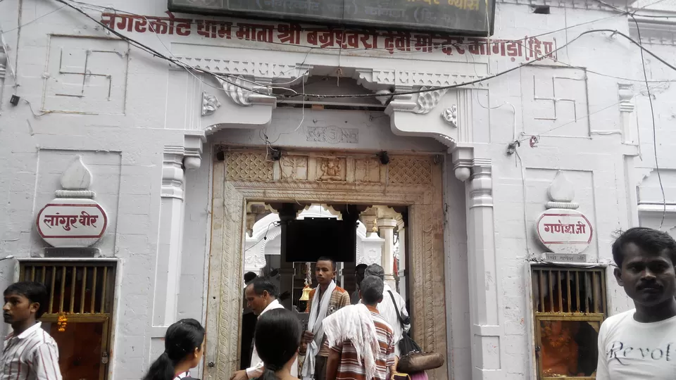 Photo of Brajeshwari Devi Temple, Kangra by Aparajita