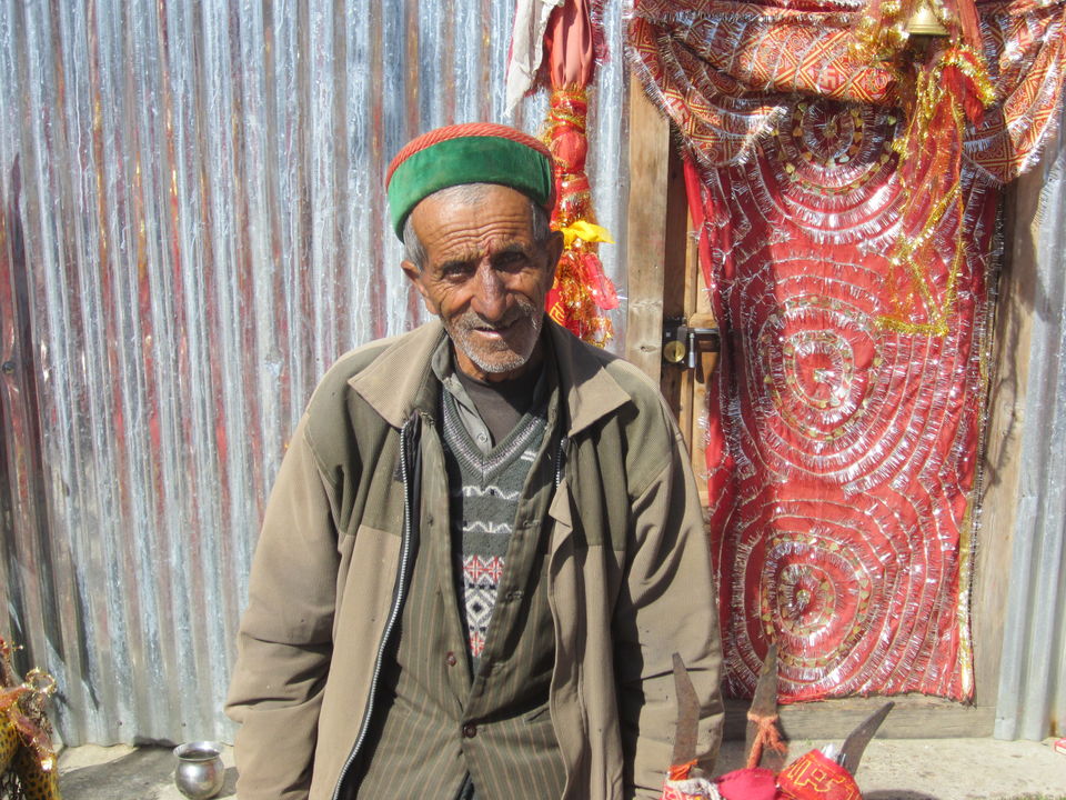 Photo of Atop the hills of Narkanda 4/9 by Aparajita