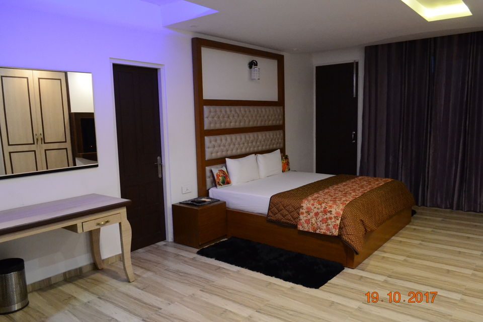 Photo of Exploring Mukteshwar and Living the Himalayan Dream at Casa Dream-The Resort by Aparajita