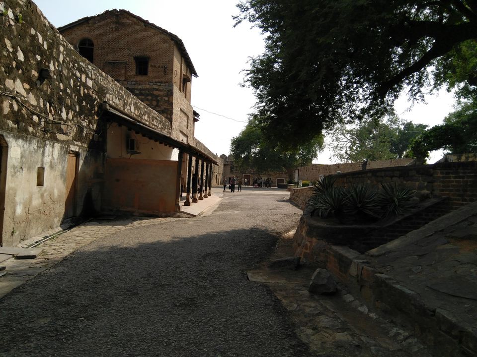 Photo of Jhansi Fort, Jhansi, Uttar Pradesh, India by Aparajita