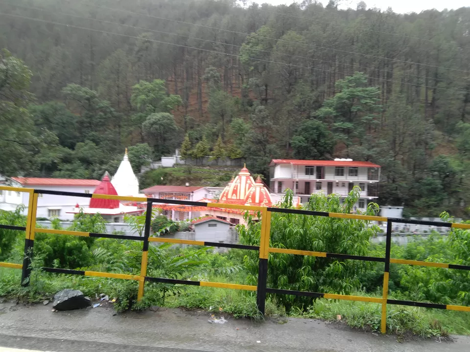 Photo of Kainchi Dham, Bhowali Range, Uttarakhand, India by Aparajita