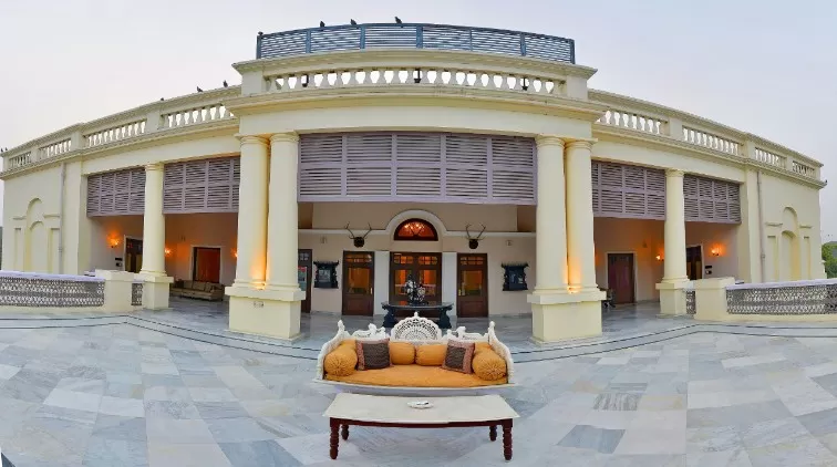 Photo of Taj Nadesar Palace, Nadesar, Chaukaghat, Varanasi, Uttar Pradesh, India by Aparajita