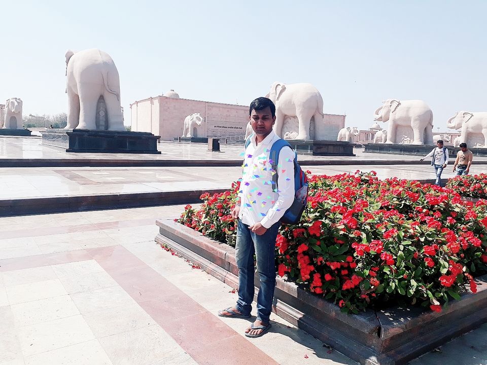 Photo of Lucknow tourist place , Shopping, Street food etc by Harry Harshit Singh