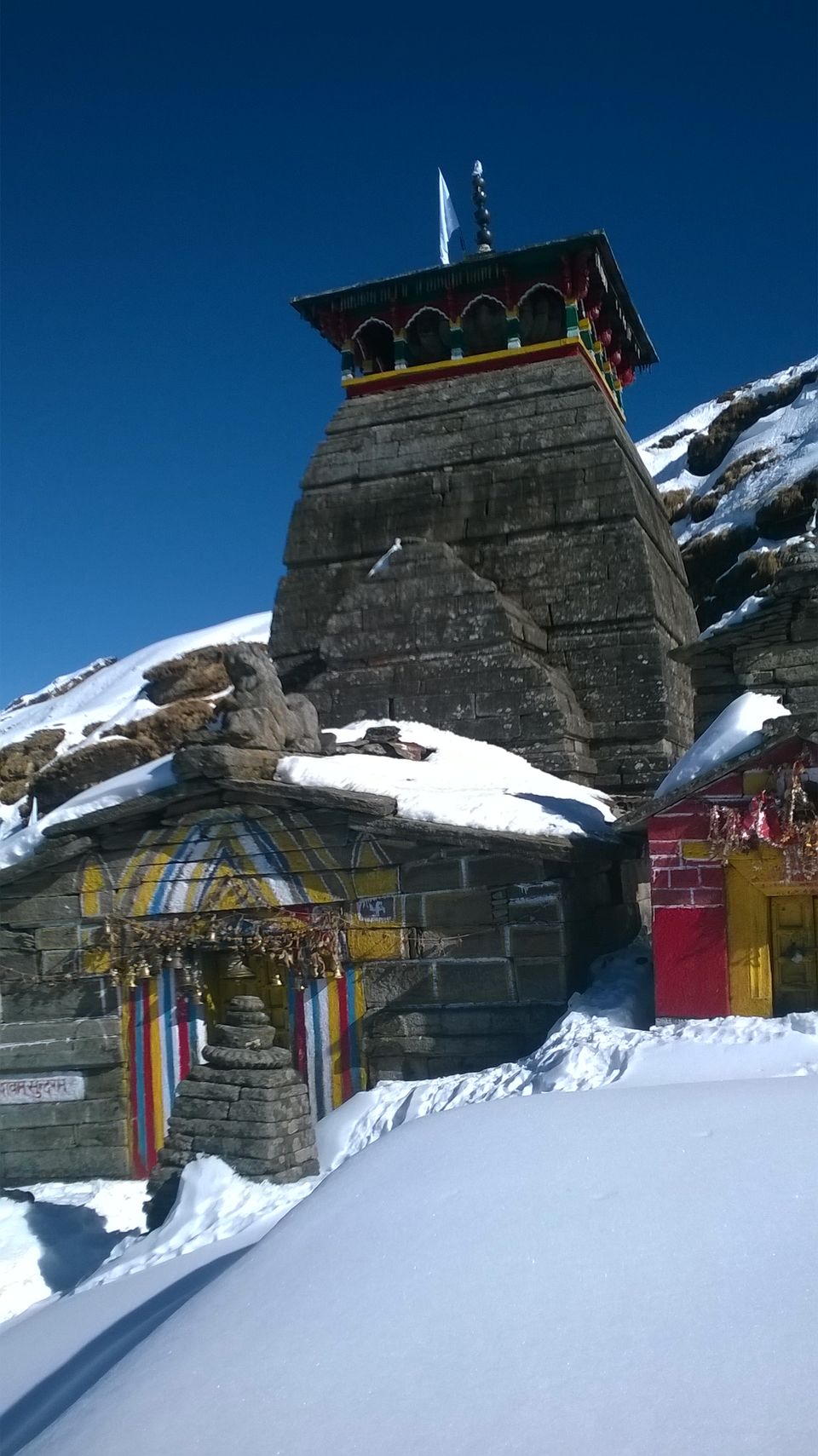 Photo of Lord Shiva Winter Home - Tungnath 11/16 by jain.akash0123