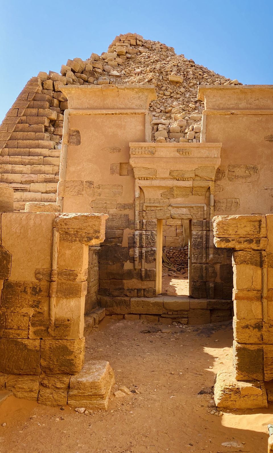 Photo of Explore the Meroë Pyramids of SUDAN - Off the Beaten Path, and an amazing rediscovery 5/6 by Ravi Prabhu