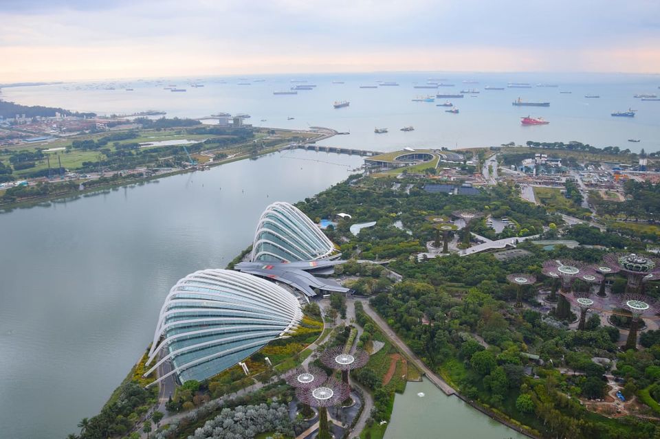 Photo of Transformation : Dusk to Night "Singapore" by Vikas Loya