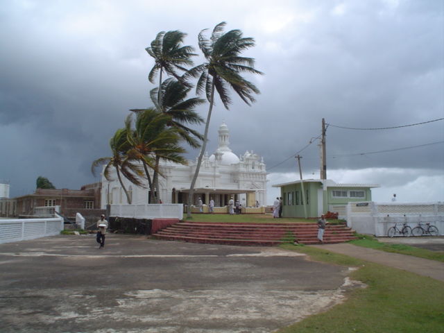 Photo of Majestic Monuments in Bentota, Sri Lanka, You Must Visit – Monuments of the Coast 3/4 by Aurora Gianna