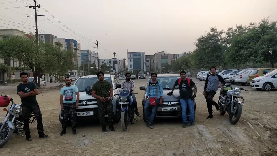 Photo of Sector 63, Noida, Uttar Pradesh, India by Mithilesh Kumar