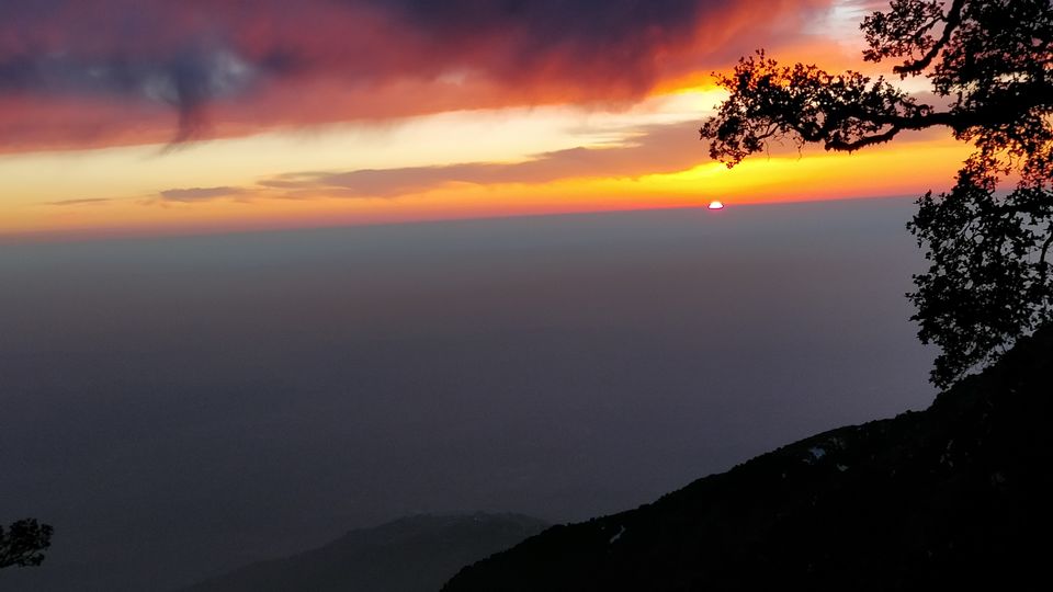 Photo of Mountains are calling: Triund Trek - Part 4 1/3 by Mithilesh Kumar