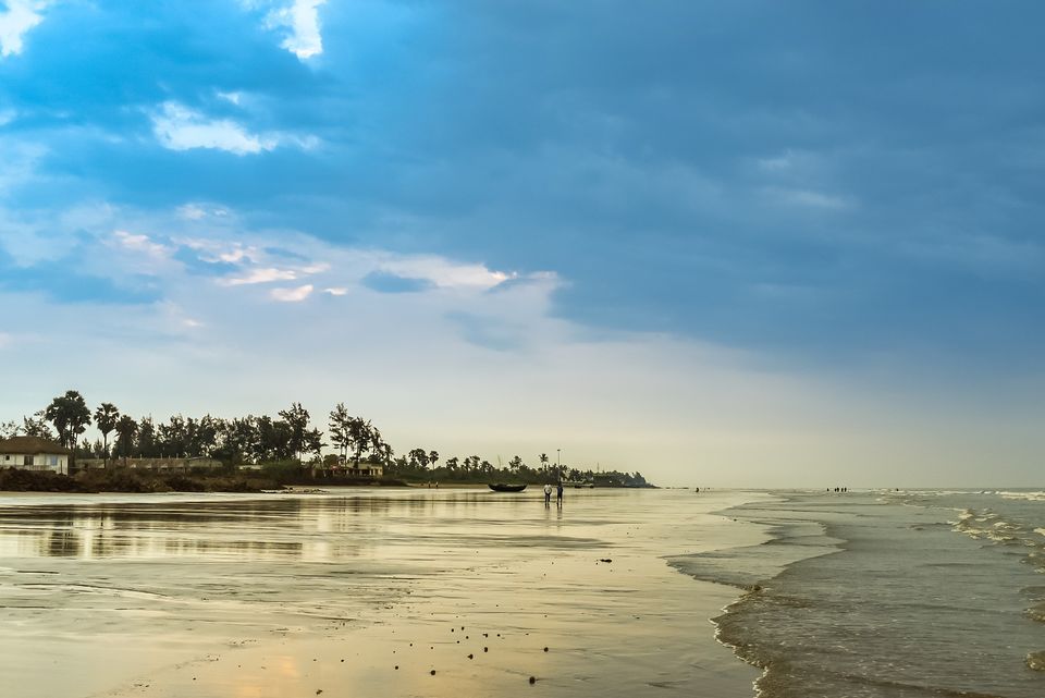 Photo of IN SEARCH OF VITAMIN SEA. WEEKEND DRIVE TO MANDARMANI AND TAJPUR. 18/78 by Sujoy