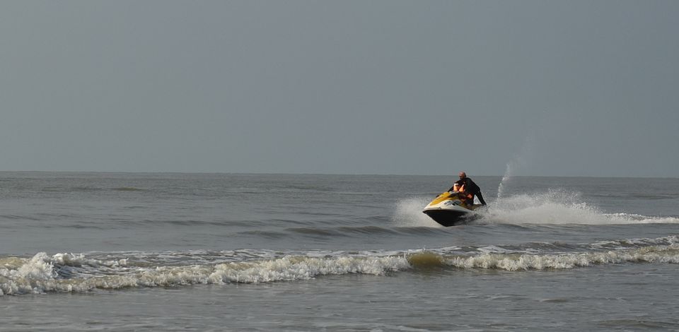 Photo of IN SEARCH OF VITAMIN SEA. WEEKEND DRIVE TO MANDARMANI AND TAJPUR. 24/78 by Sujoy