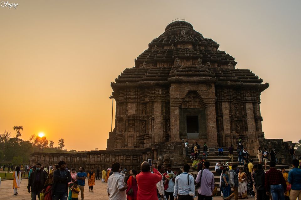 Photo of Konark. The temple of Sun God 6/18 by Sujoy