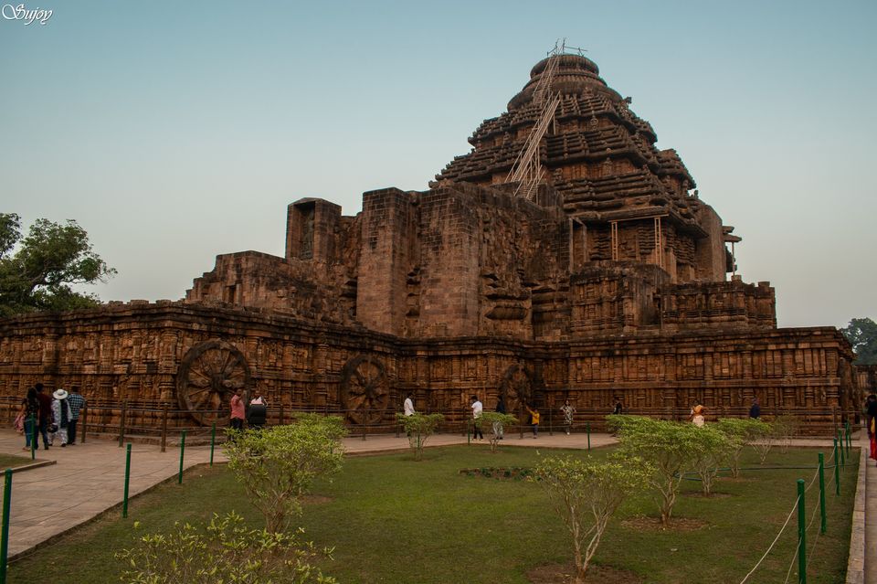 Photo of Konark. The temple of Sun God 9/18 by Sujoy