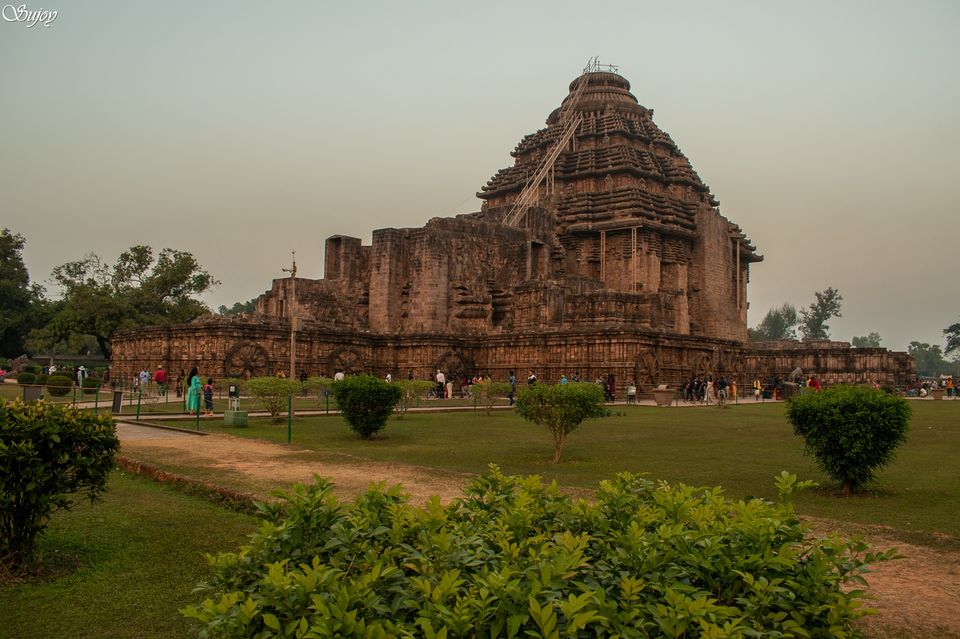 Photo of Konark. The temple of Sun God 12/18 by Sujoy