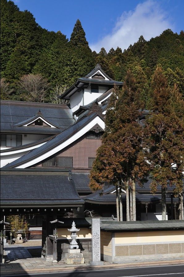 Photo of KĹŤyasan by Lifetime Travelmates