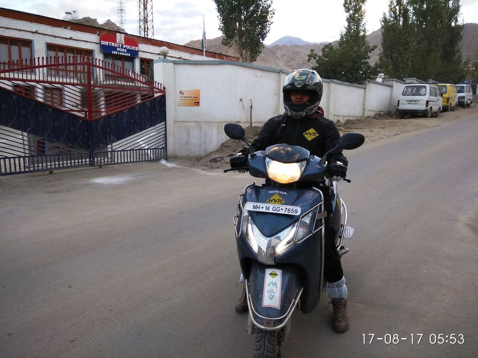 Photo of Kashmir to Kanyakumari (3959 kms) on Gear-less Scooter in Record 130 hrs!!! 2/28 by Nisha Rao