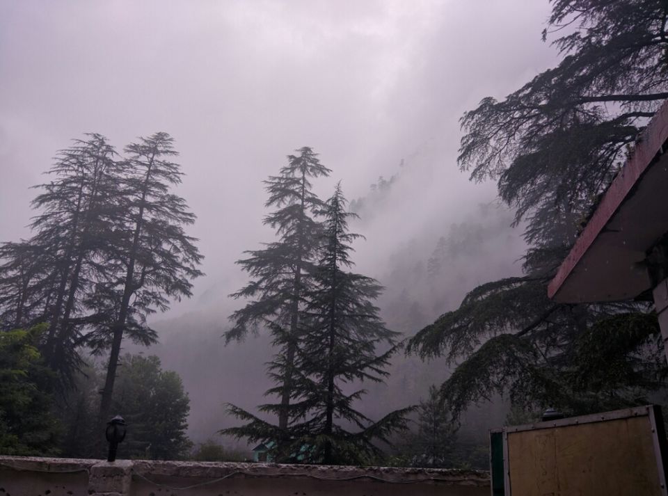 Photo of Manikaran Road, Kullu, India by Lily Bilung