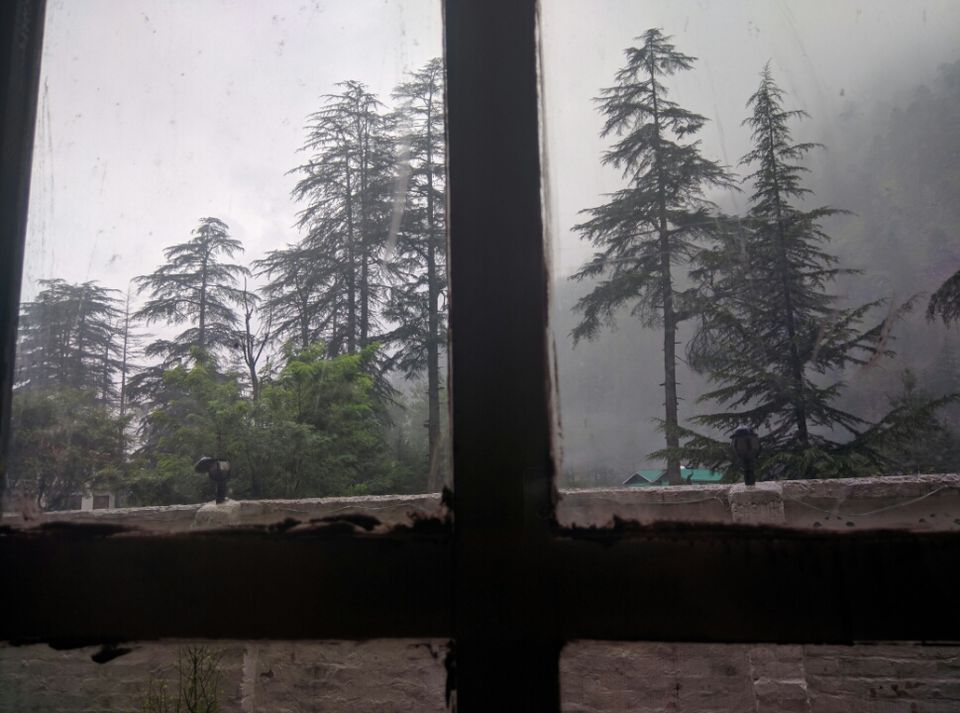 Photo of Manikaran Road, Kullu, India by Lily Bilung