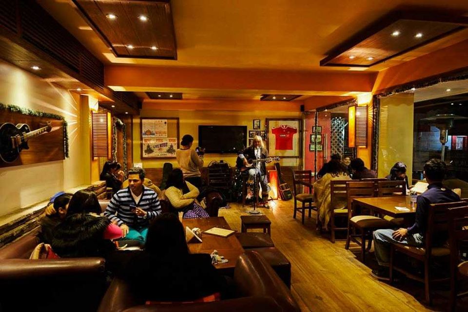 Photo of Shillong - A place where Party meets Paradise! by Pratiti Ahluwalia