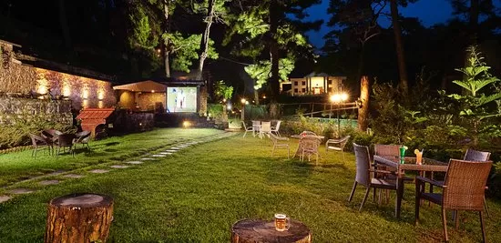 Photo of Tripura Castle, Malki, Shillong, Meghalaya, India by Pratiti Ahluwalia