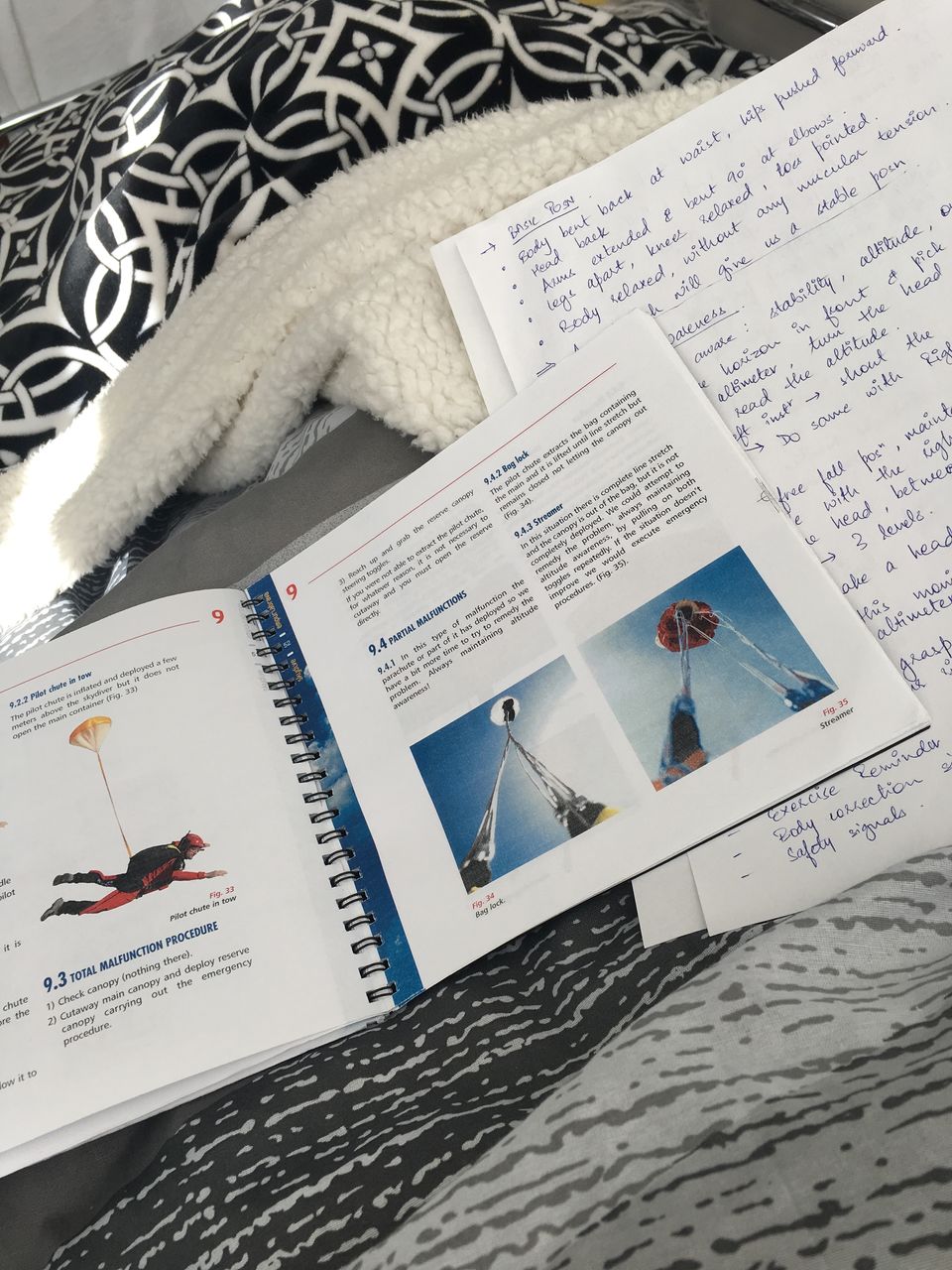 Photo of How to carry out a solo sky dive without pursuing the full course 3/3 by Pratiti Ahluwalia