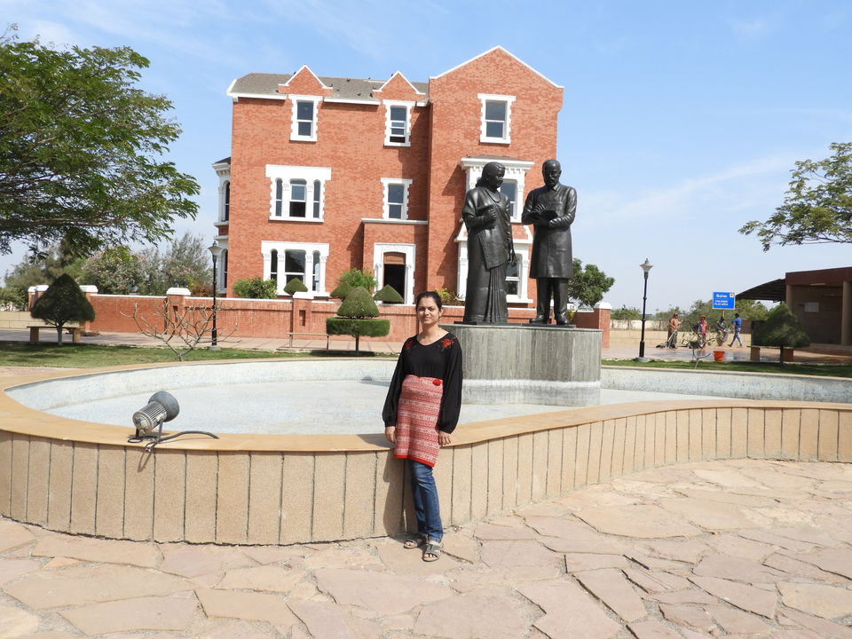 Photo of Shyamji Krishna Varma Memorial, Kutch, Gujarat, India by Shilpa Shenoy