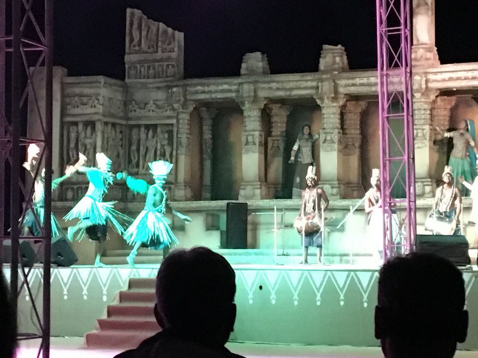Photo of Dhordo Kutch Rann Utsav, Dhordo, Gujarat, India by Shilpa Shenoy
