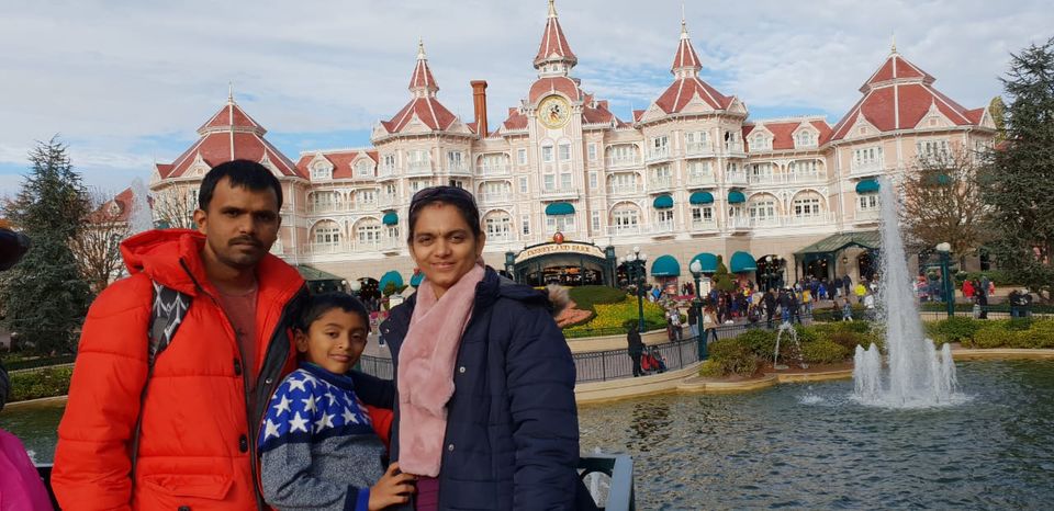 Photo of Disneyland Paris, Boulevard de Parc, Coupvray, France by Shilpa Shenoy