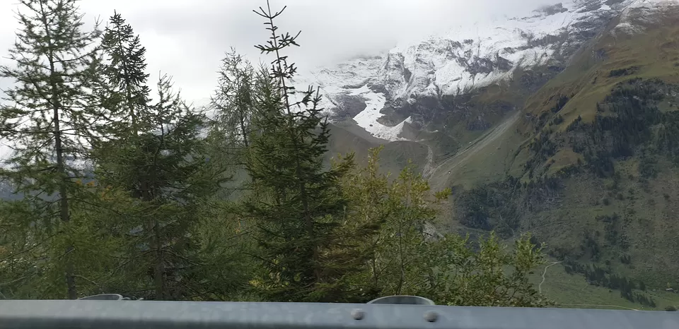 Photo of Exploring some beautiful mountain passes in Austria with Besties... by Shilpa Shenoy