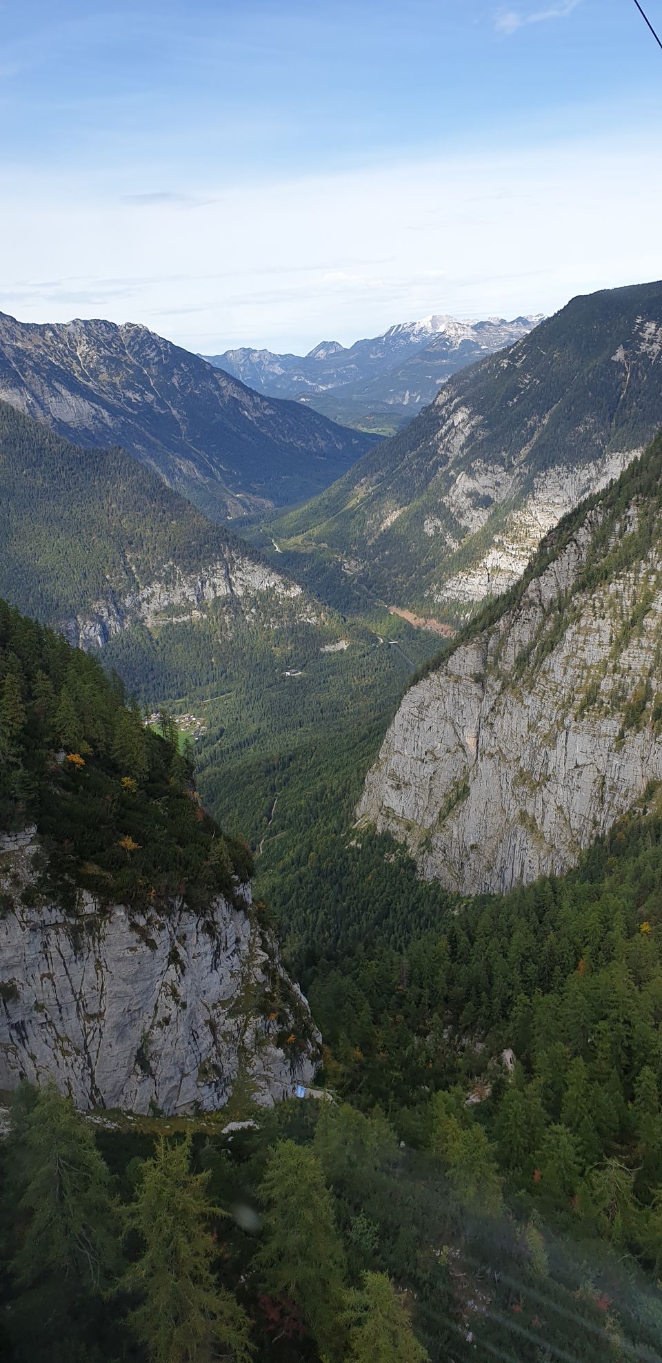 Photo of Exploring some beautiful mountain passes in Austria with Besties... by Shilpa Shenoy