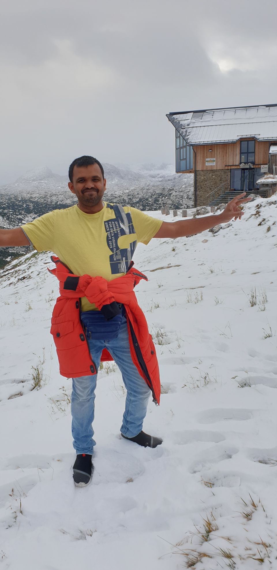 Photo of Exploring some beautiful mountain passes in Austria with Besties... by Shilpa Shenoy