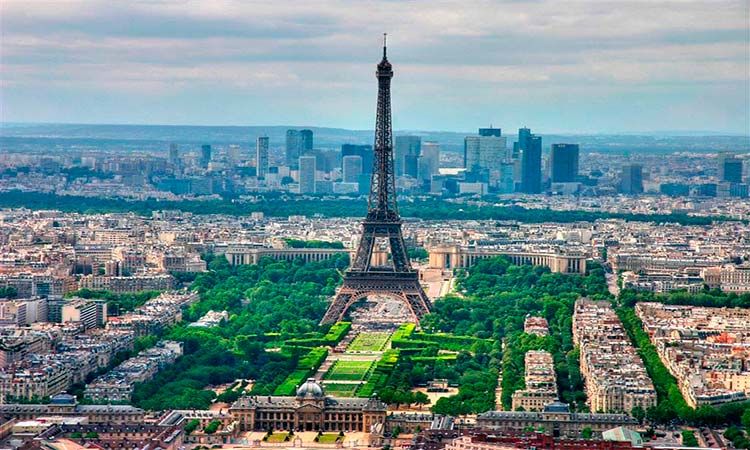 Photo of Tour to the Eiffel Tower 3/5 by Enotus