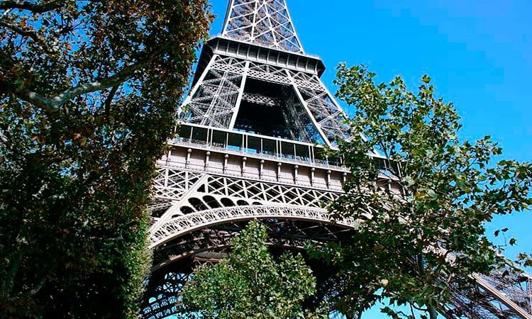 Photo of Tour to the Eiffel Tower 4/5 by Enotus