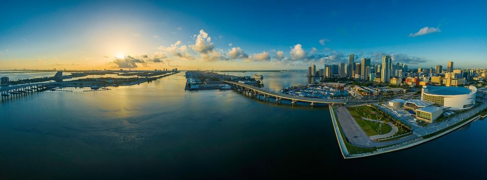 Photo of Miami to New York Flights by John Walker