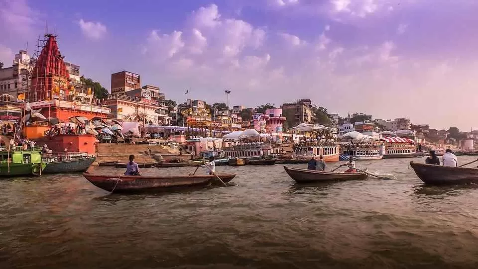 Photo of Varanasi, Uttar Pradesh, India by Doyel Banerjee