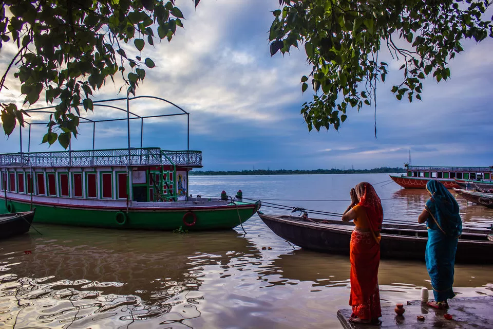 Photo of Assi ghat, Shivala, Varanasi, Uttar Pradesh, India by Doyel Banerjee