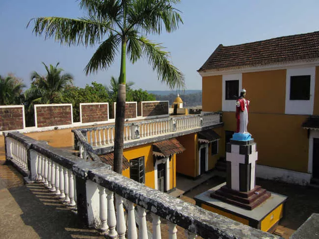 Photo of Fort Tiracol Heritage Hotel, Taluka, Tiracol, Goa, India by Doyel Banerjee