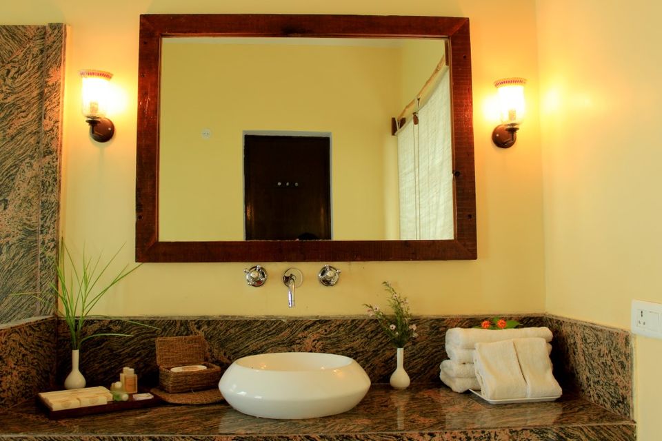 Photo of Bandhavgarh Tiger Lagoon Resort by Roli jain