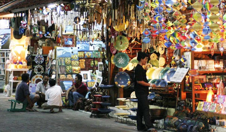 Photo of Kuta Art Market, Jalan Bakung Sari, Kuta, Badung Regency, Bali, Indonesia by Roli jain