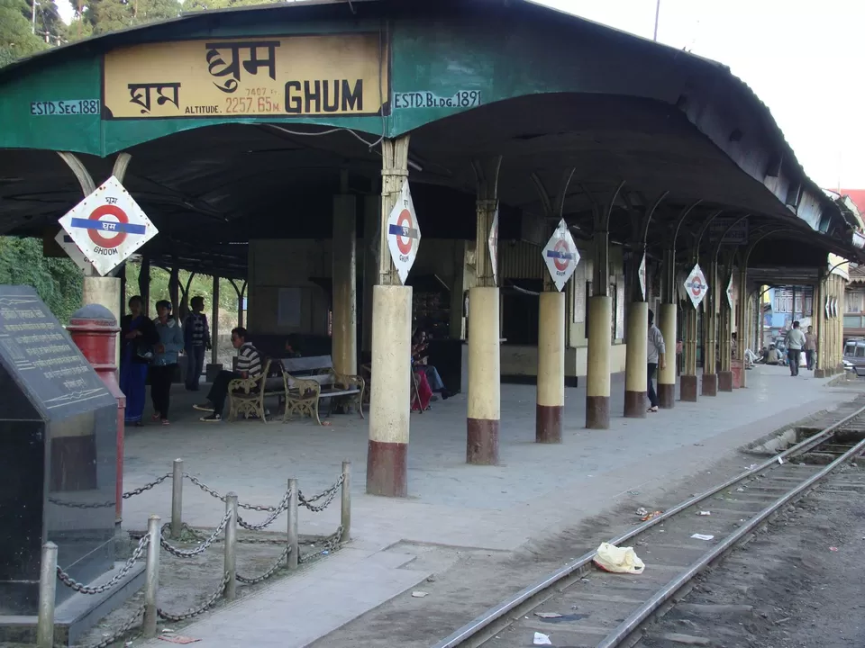 Photo of Ghoom,railway Station by Devjani Ghose