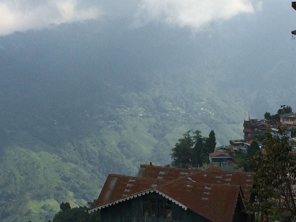 Photo of Darjeeling (Incredible India)- First stop of our vacation. by Devjani Ghose