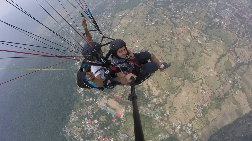 Photo of Asia's best paragliding site - Bir Billing 4/4 by samdeesh garg