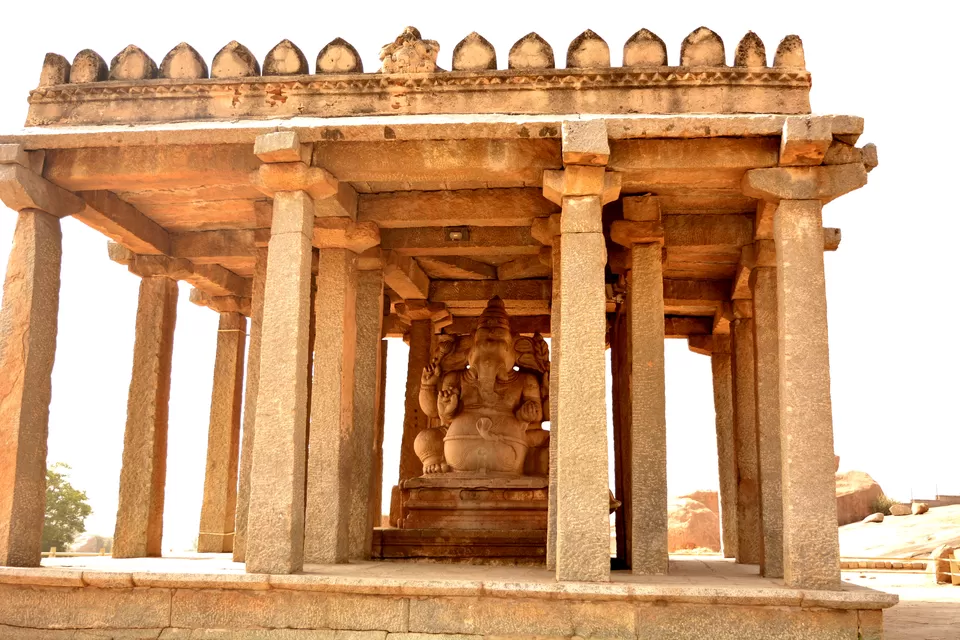 Photo of Sasivekalu Ganesha, Hampi, Karnataka, India by Ramadevi Reddy