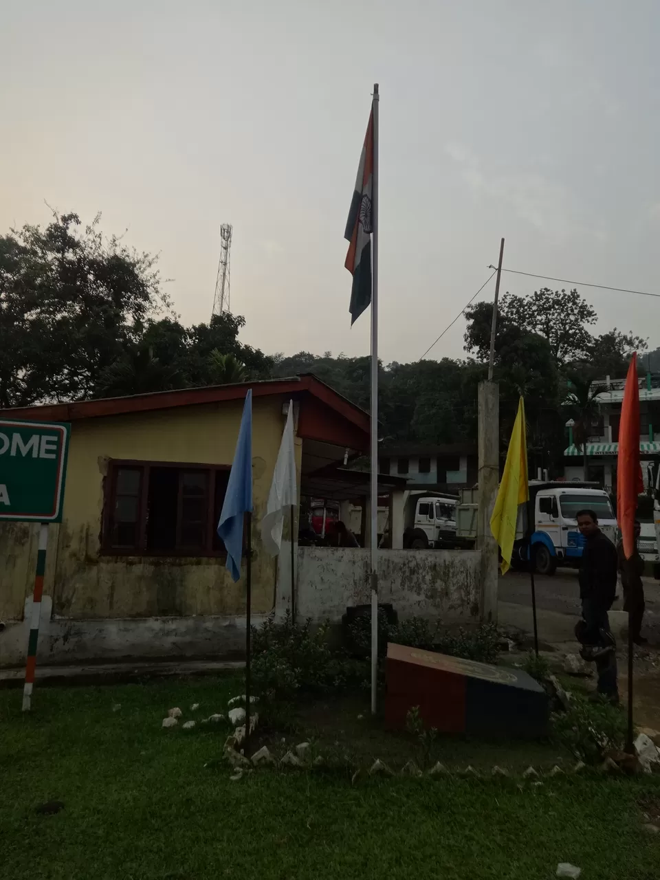 Photo of Dawki, Dawki, Meghalaya, India by Lakshmi Venkateswaran