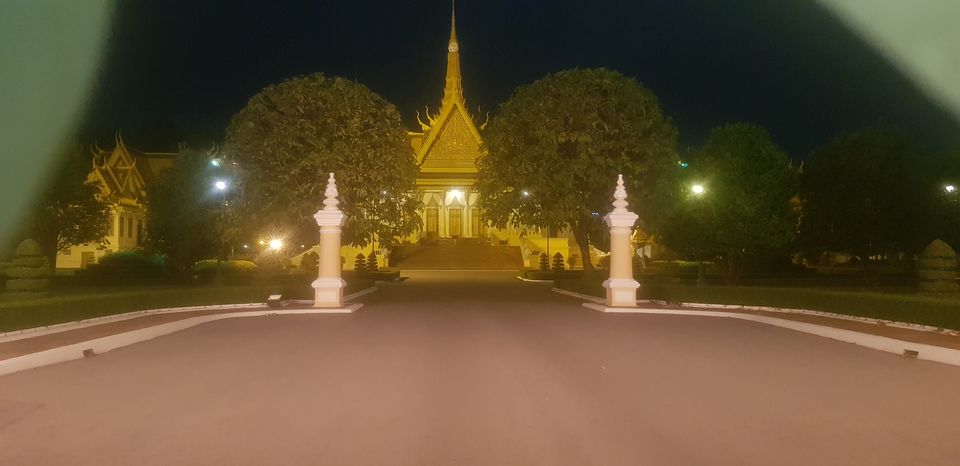 Photo of Why a visit to the Killing Fields is recommended if you want to understand Cambodia by Lakshmi Venkateswaran
