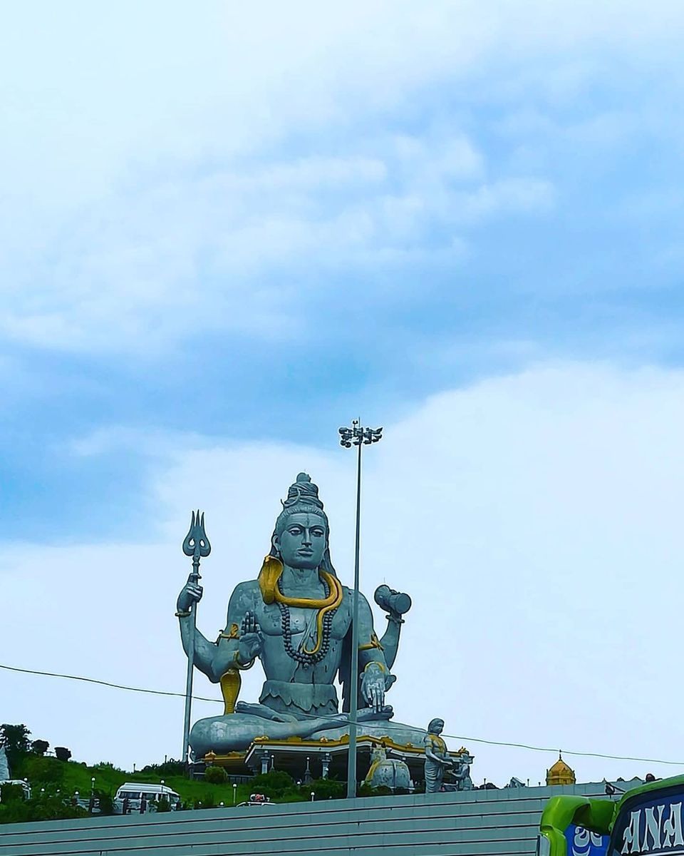 Photo of Murudeshwar Temple, Karnataka, India by Deekiru travels