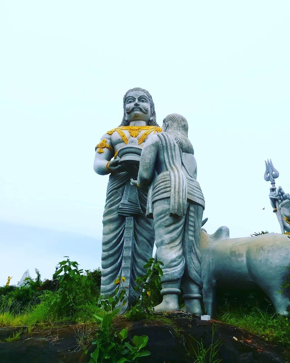 Photo of Murudeshwara Temple and Beach by Deekiru travels
