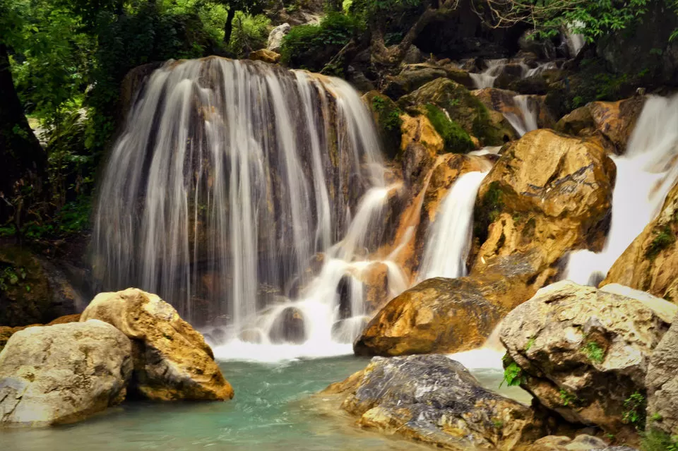 Photo of Mussoorie, Uttarakhand, India by Jhelum Kaushal