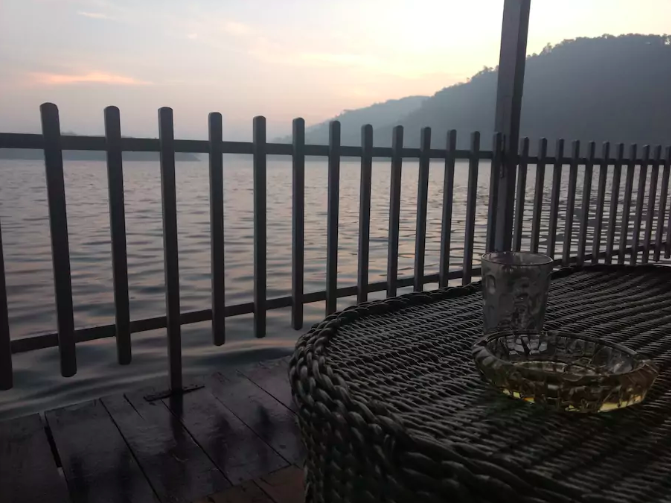 Photo of Umiam Lake, Meghalaya by Jhelum Kaushal