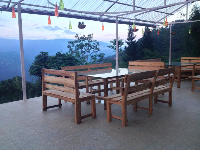 Photo of Darjeeling, West Bengal, India by Jhelum Kaushal